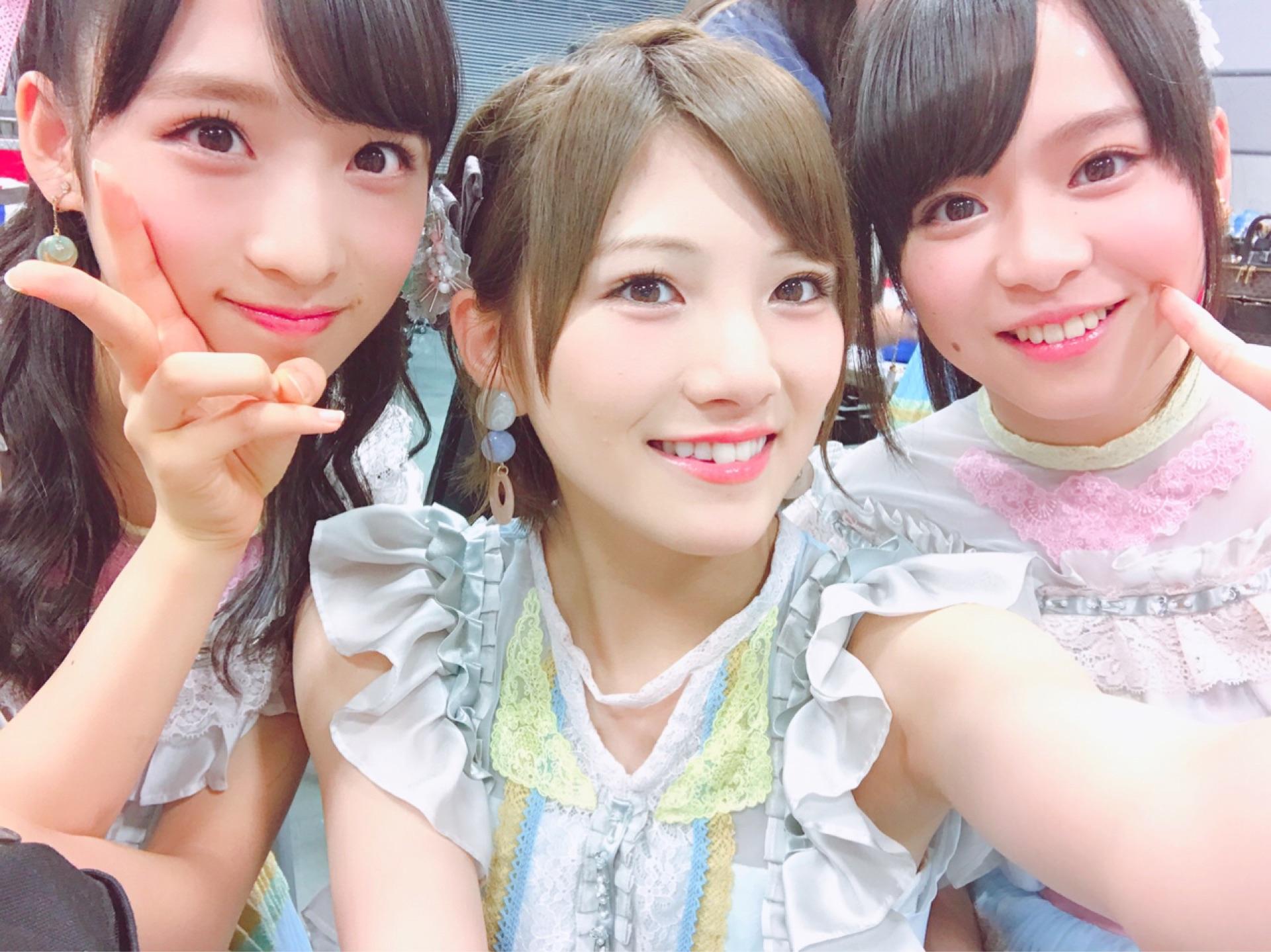 倉野尾成美が尾崎・なこ・みく・えれたんと焼鳥屋で会談！！©2ch.net	->画像>6枚 