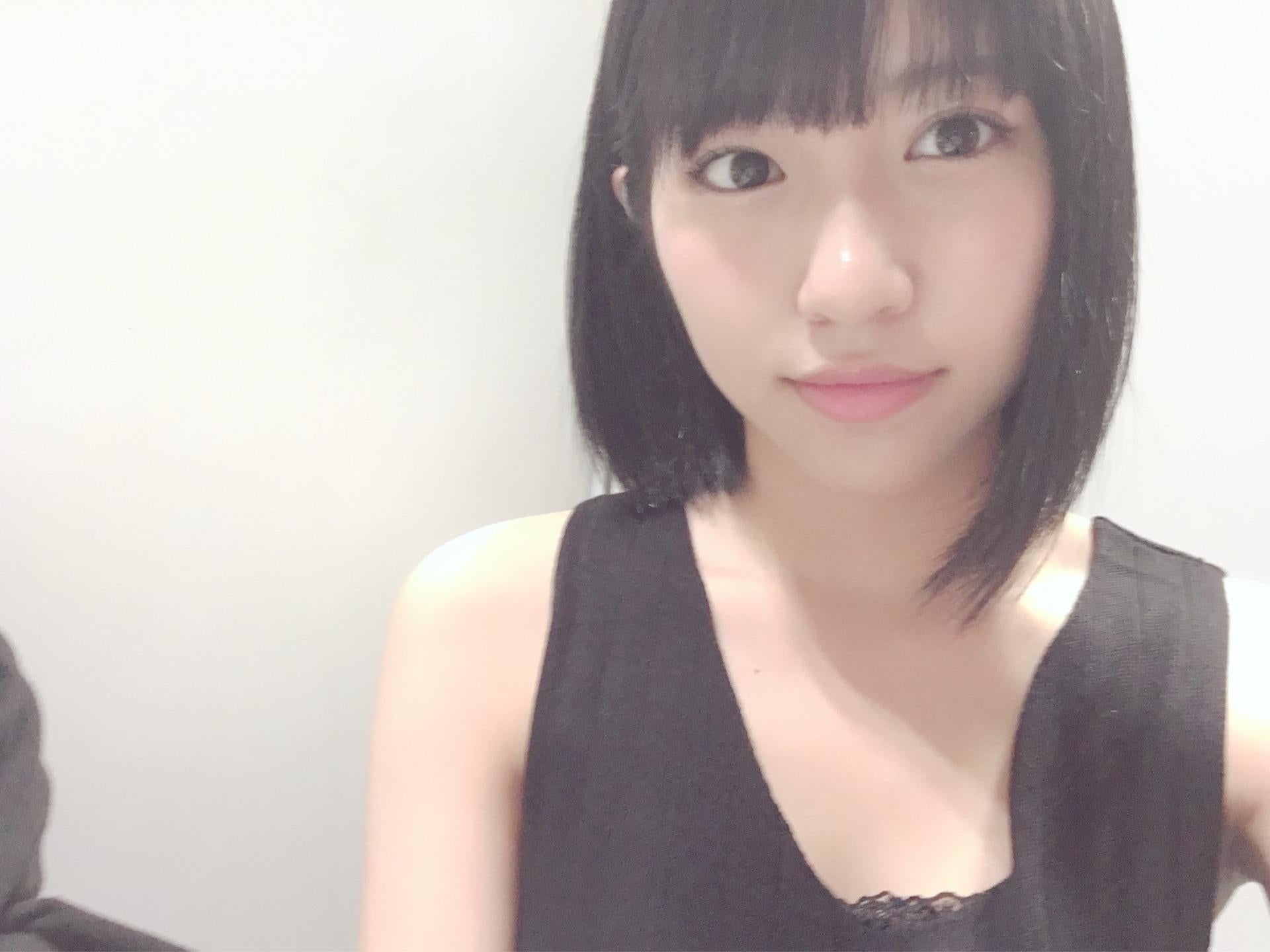2017N AKB48 48thVOu肢Ƃ̎vՔLO刬yHKT48Qz©2ch.net	->摜>1091 