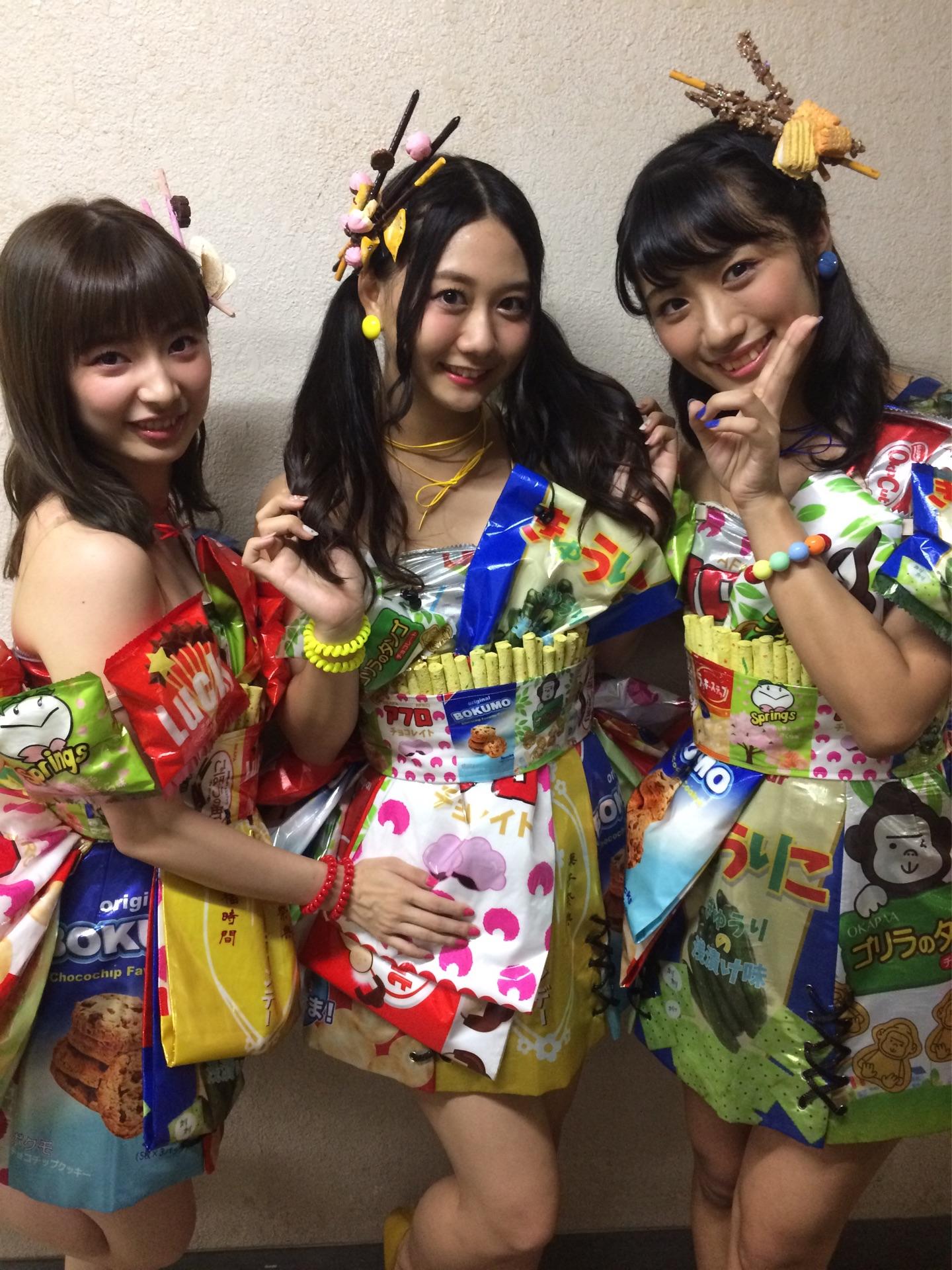 AKB48×Google+2412	YouTube動画>6本 ->画像>1869枚 