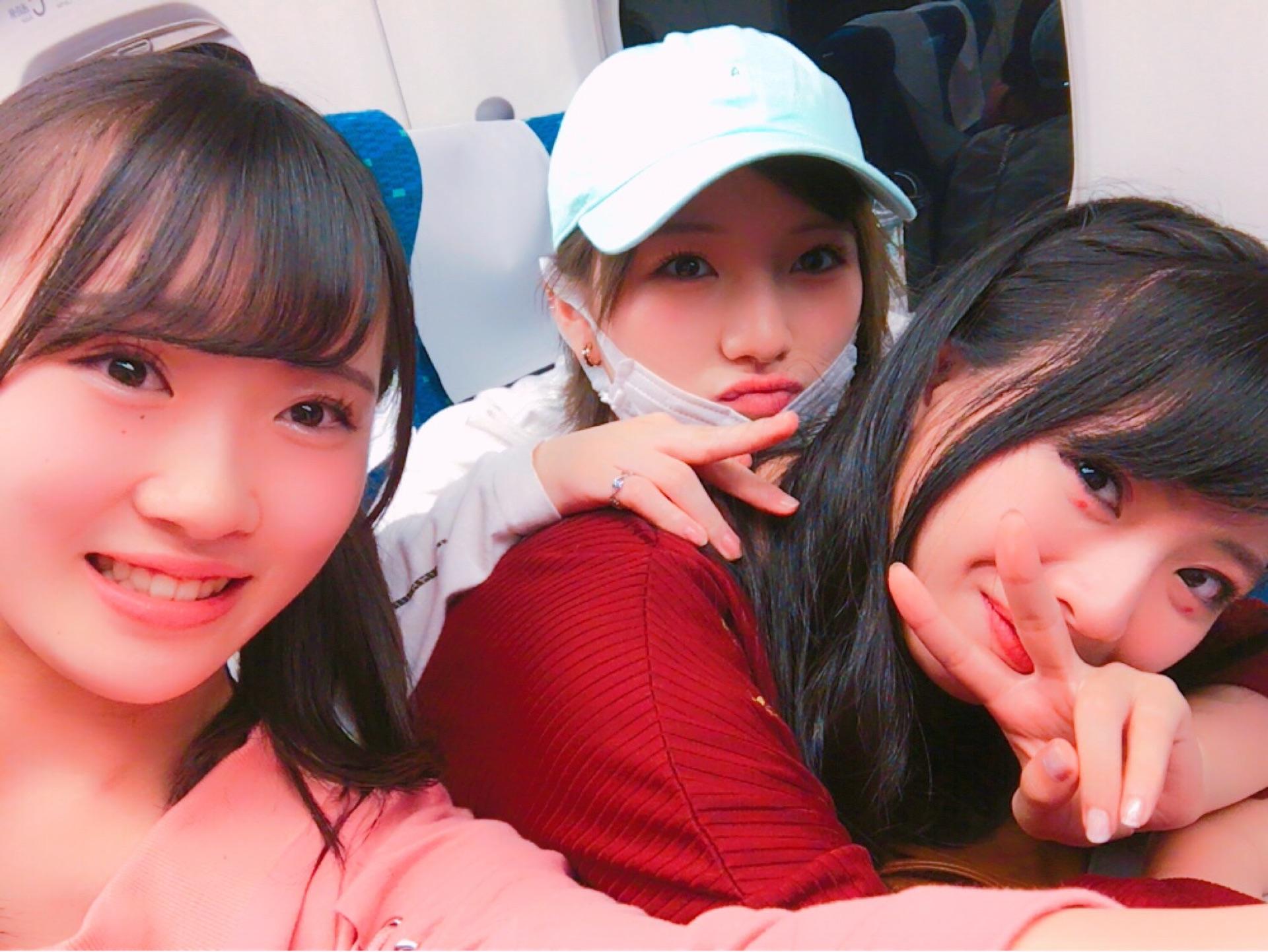 AKB48×Google+2412	YouTube動画>6本 ->画像>1869枚 