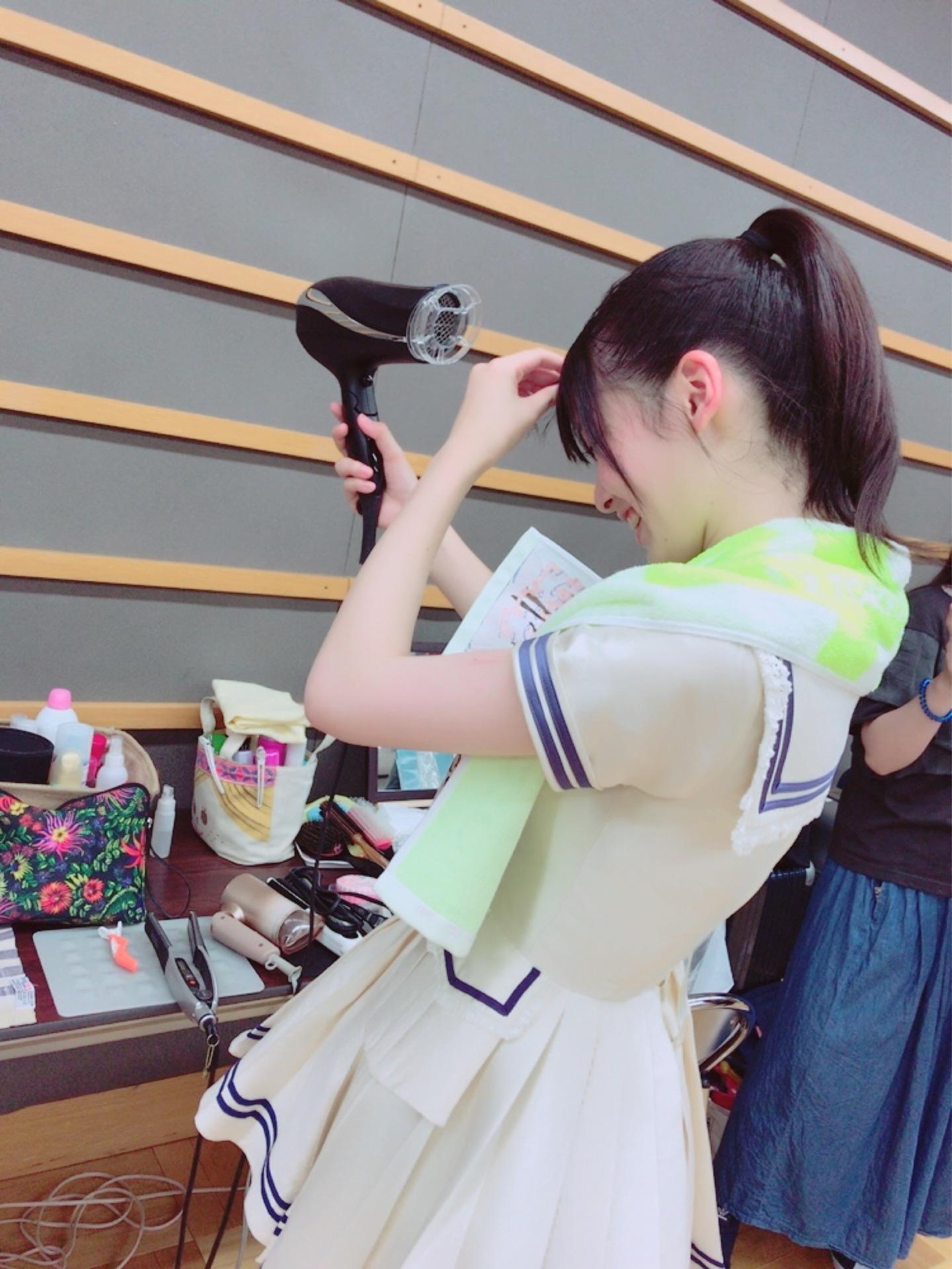 AKB48×Google+2412	YouTube動画>6本 ->画像>1869枚 