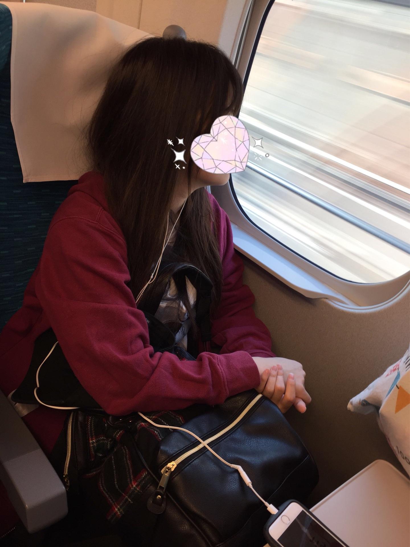 AKB48×Google+2412	YouTube動画>6本 ->画像>1869枚 