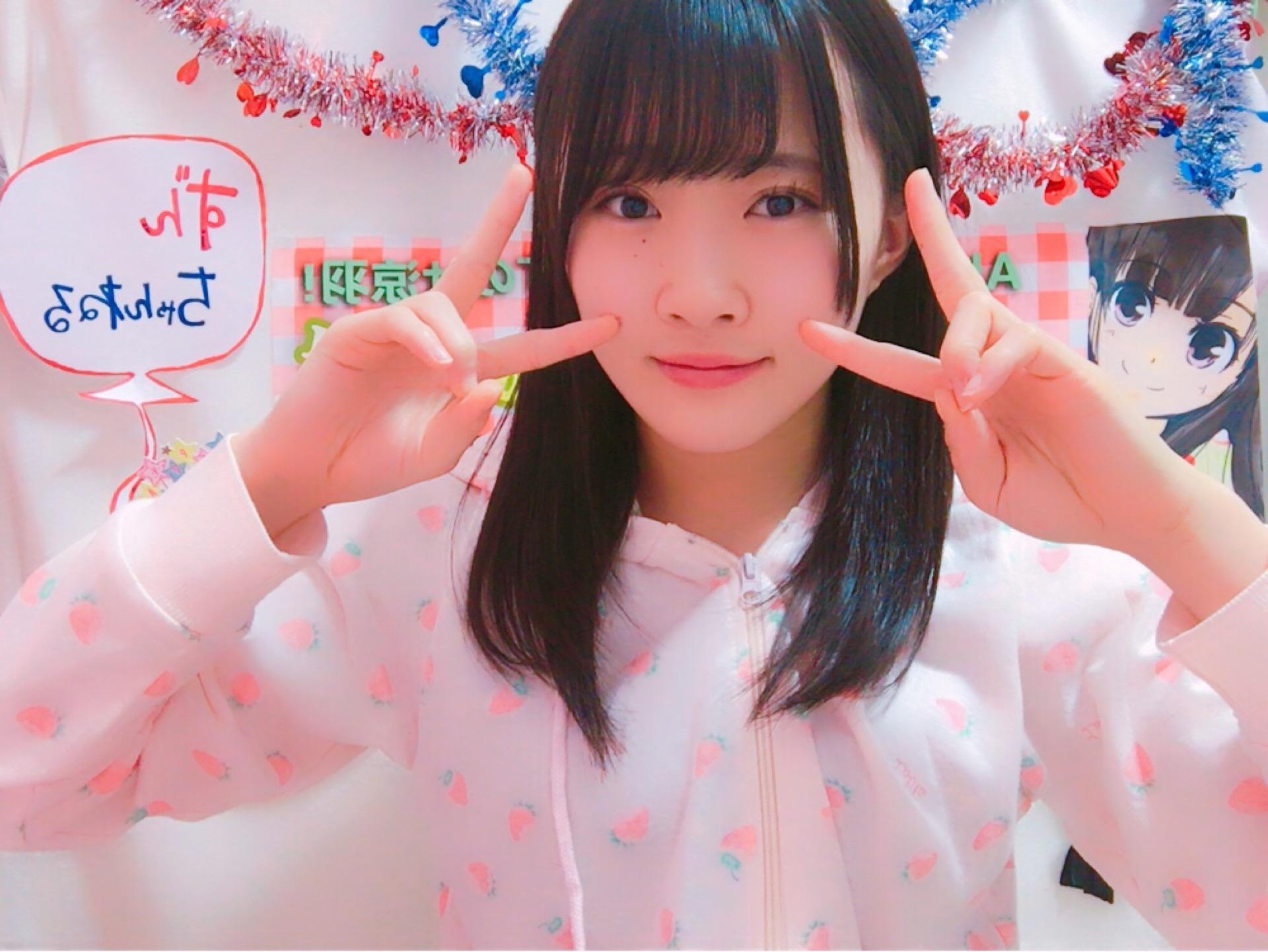 AKB48×Google+2412	YouTube動画>6本 ->画像>1869枚 