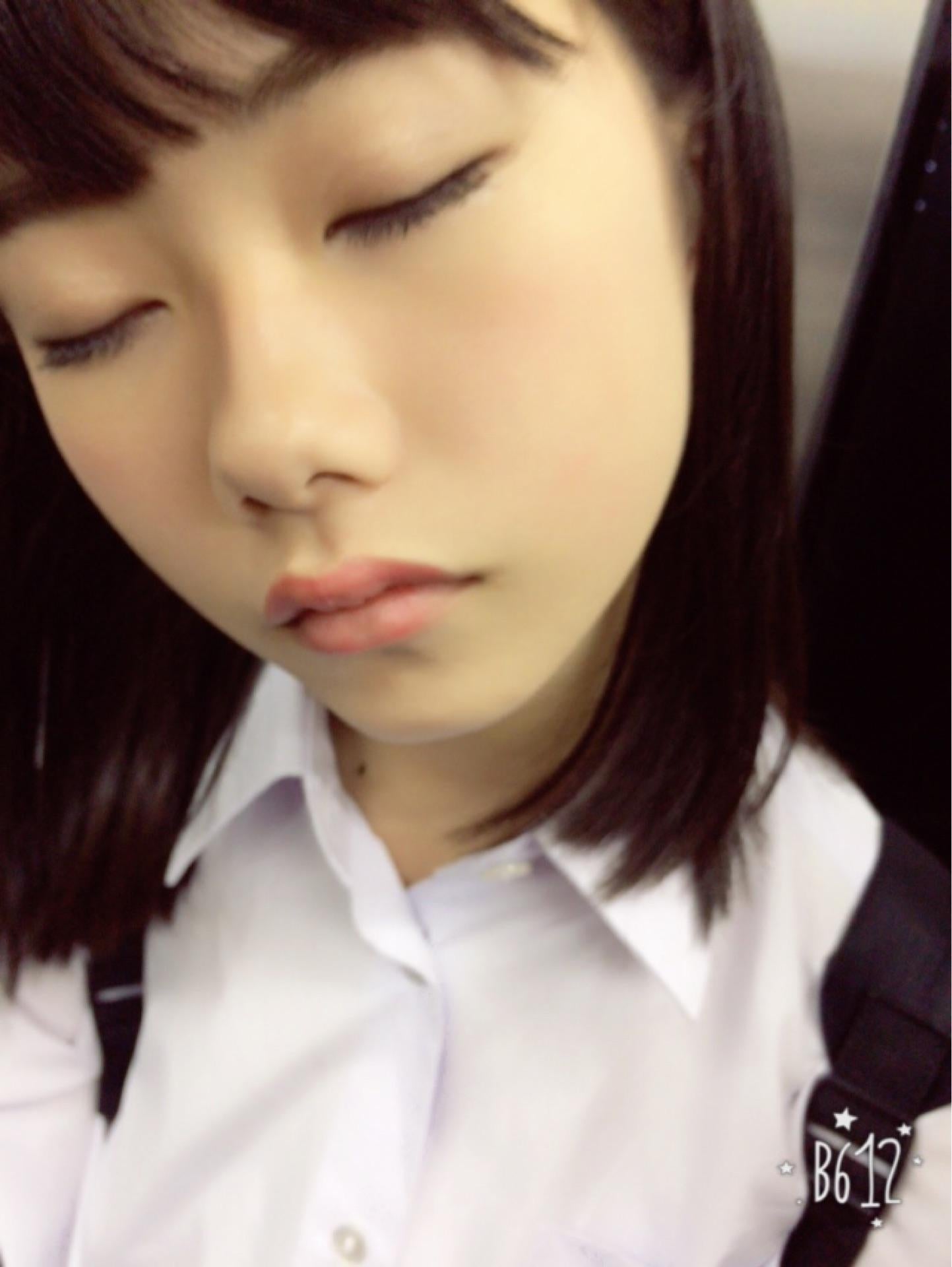 AKB48×Google+2412	YouTube動画>6本 ->画像>1869枚 