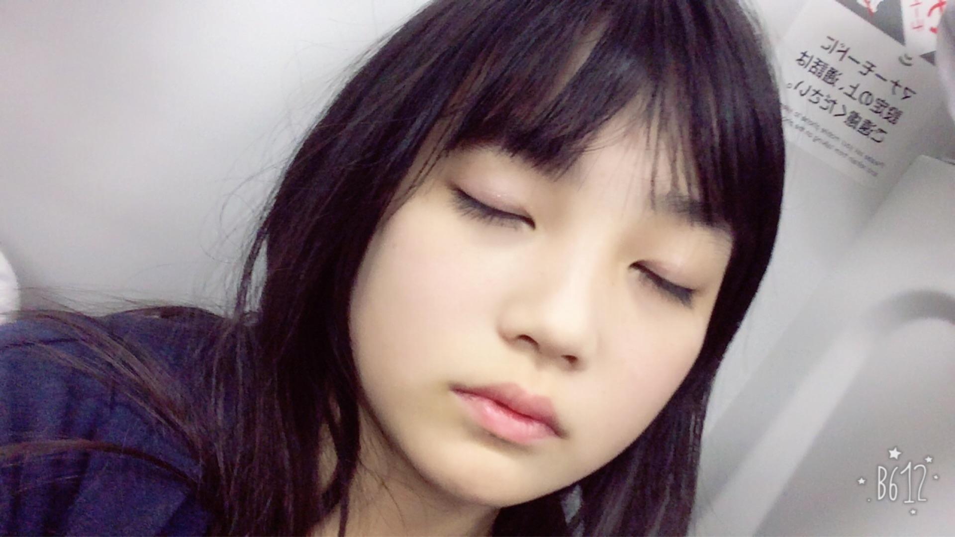 AKB48×Google+2412	YouTube動画>6本 ->画像>1869枚 