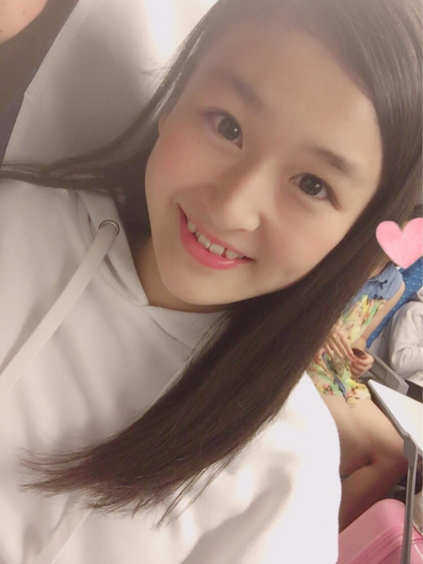 AKB48×Google+2412	YouTube動画>6本 ->画像>1869枚 