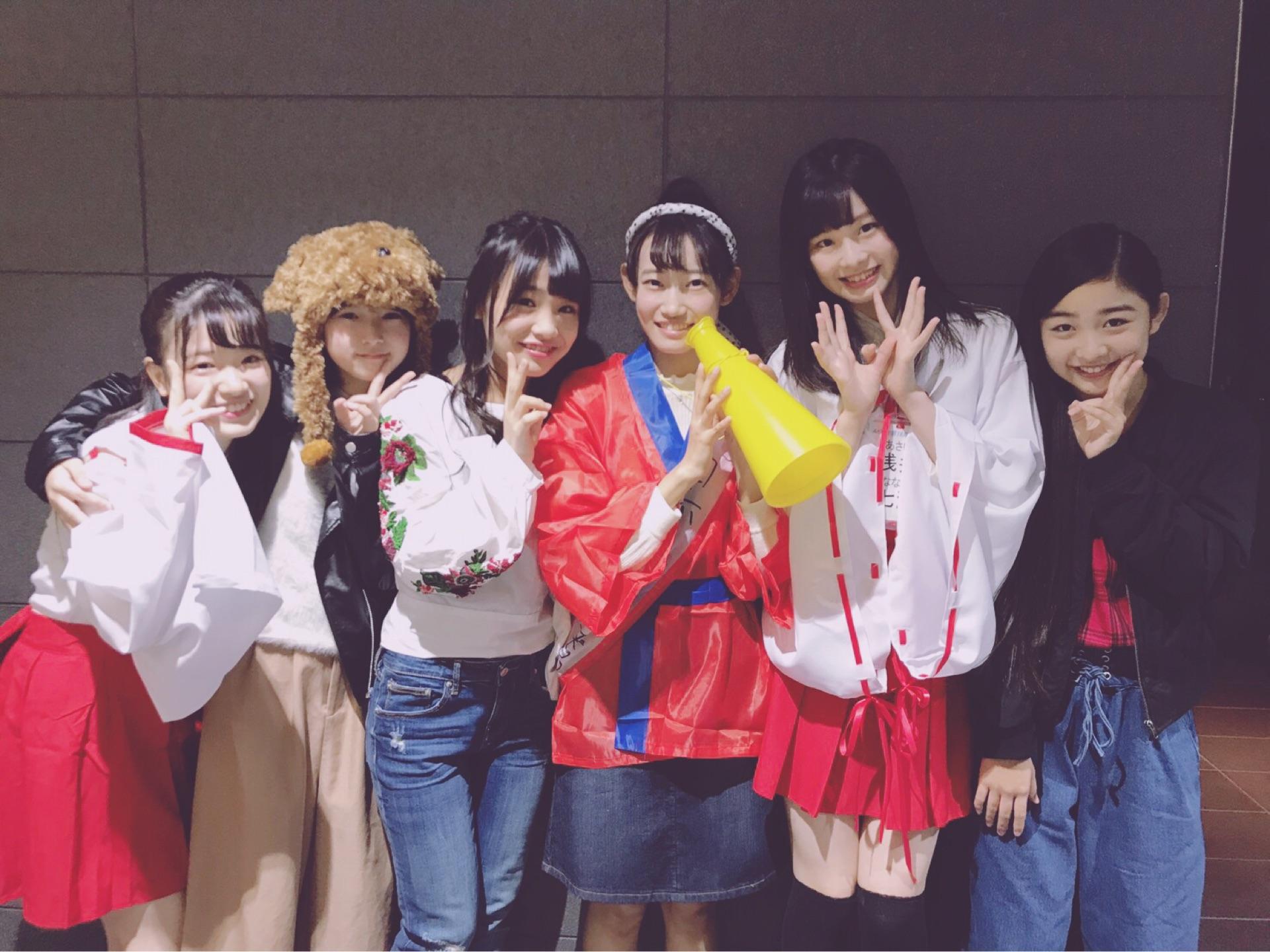 AKB48×Google+2429 	YouTube動画>19本 ->画像>1427枚 