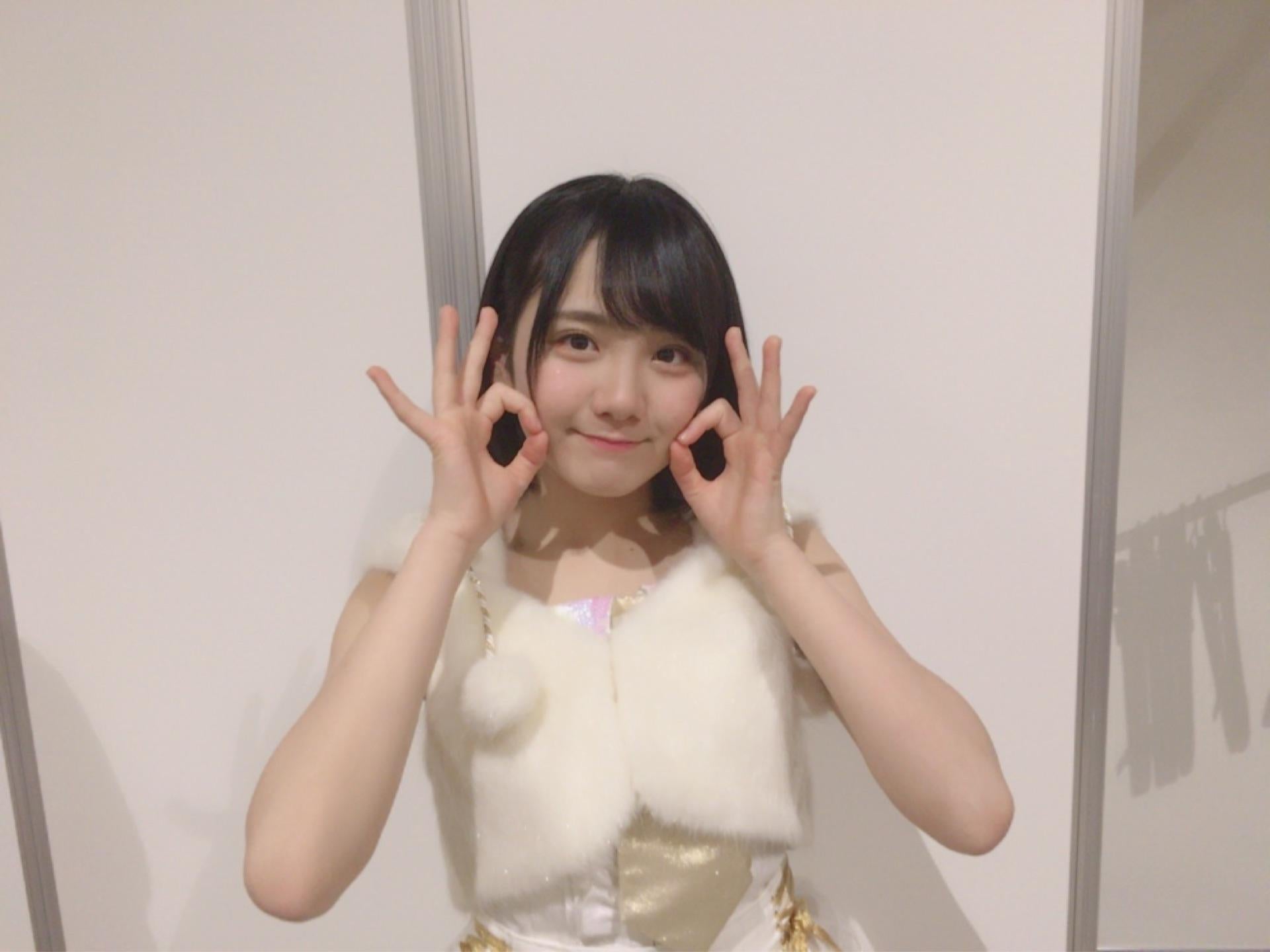 AKB48×Google+2429 	YouTube動画>19本 ->画像>1427枚 