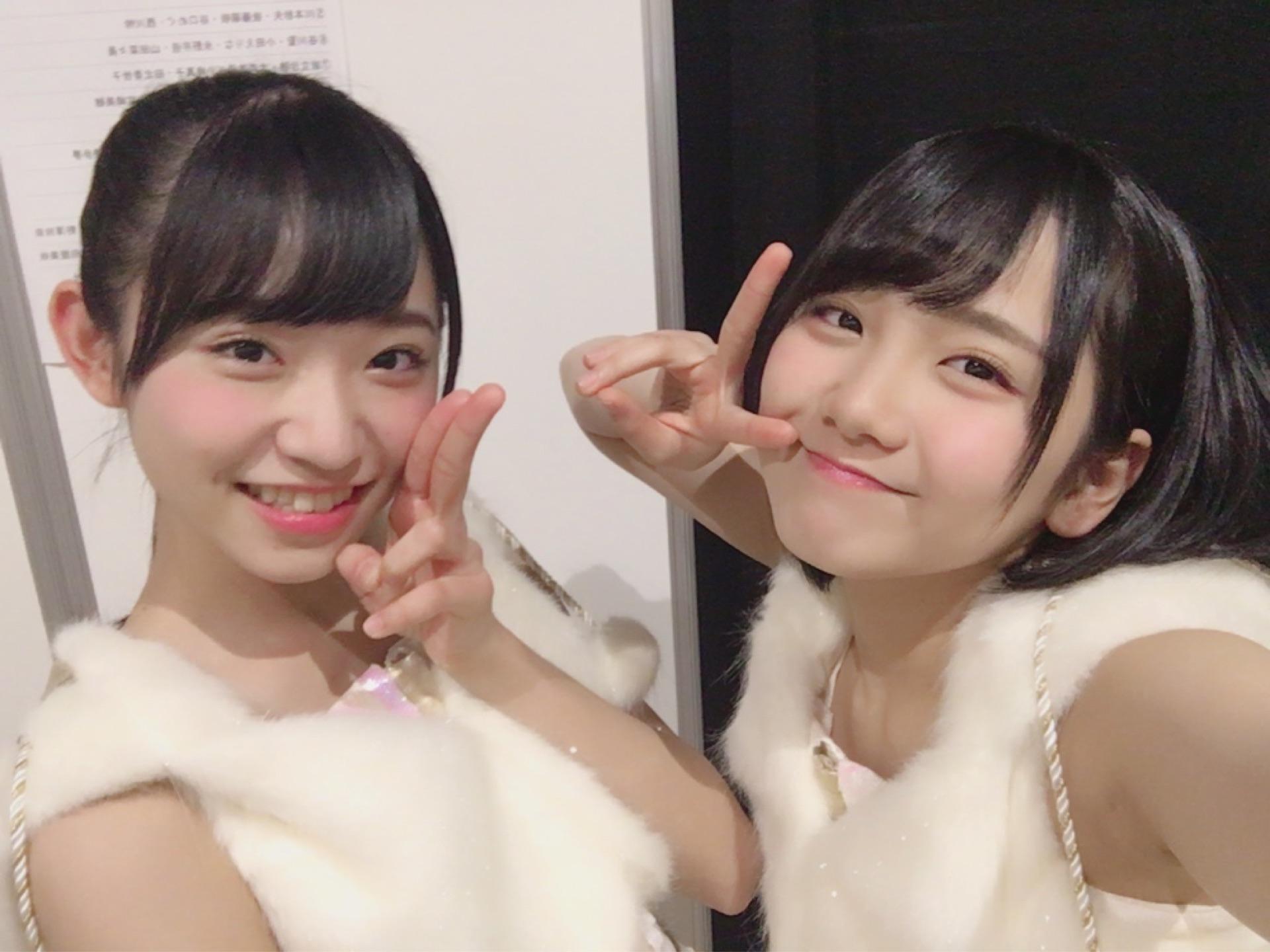 AKB48×Google+2429 	YouTube動画>19本 ->画像>1427枚 
