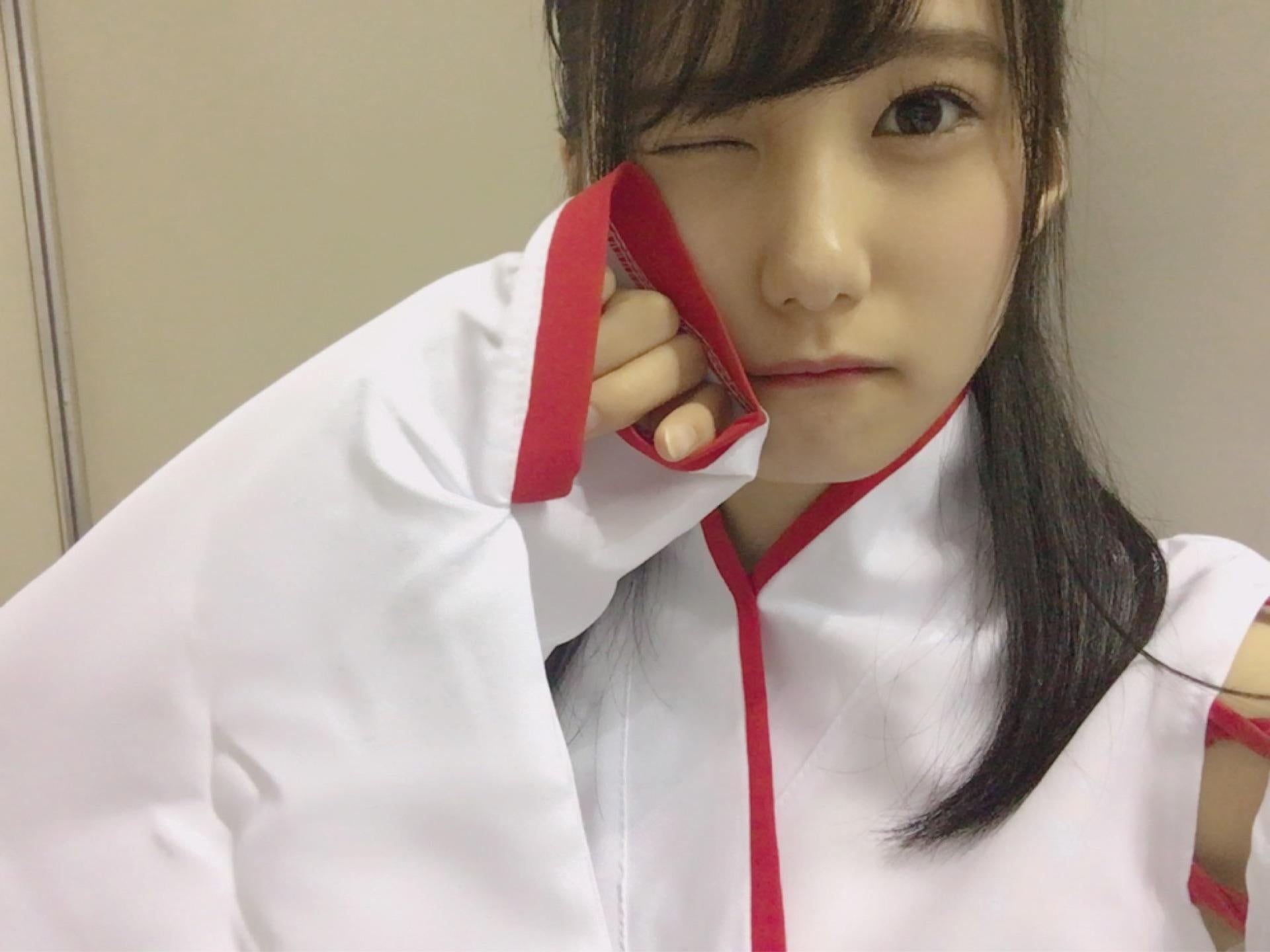 AKB48×Google+2429 	YouTube動画>19本 ->画像>1427枚 