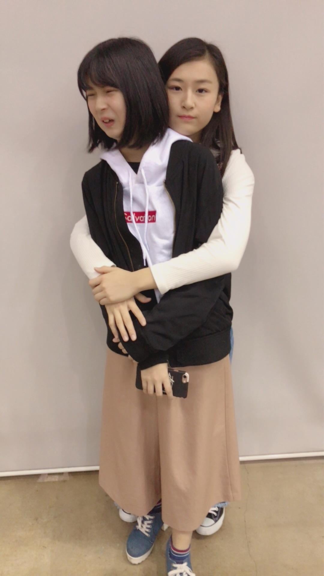 AKB48×Google+2429 	YouTube動画>19本 ->画像>1427枚 