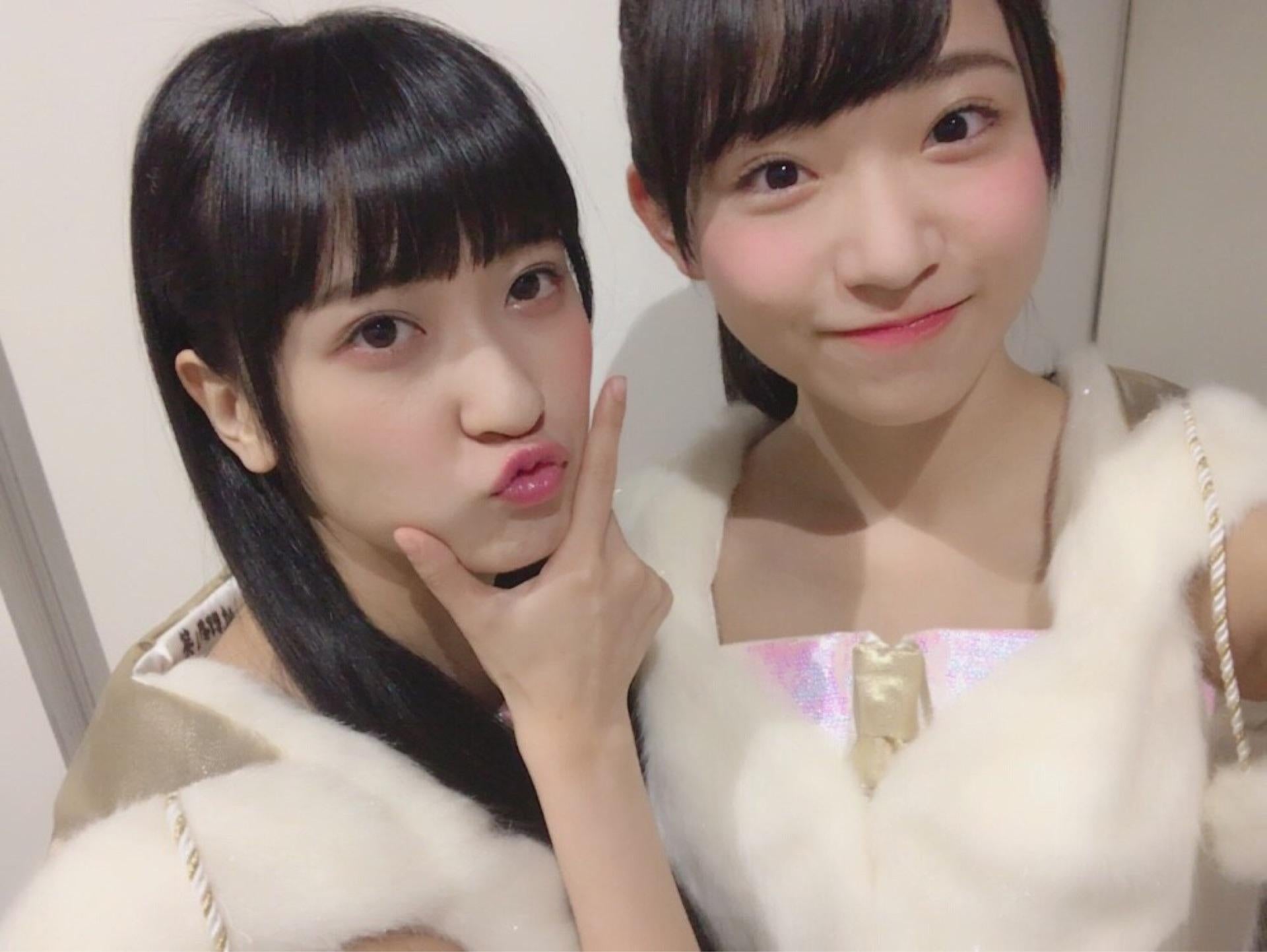 AKB48×Google+2429 	YouTube動画>19本 ->画像>1427枚 