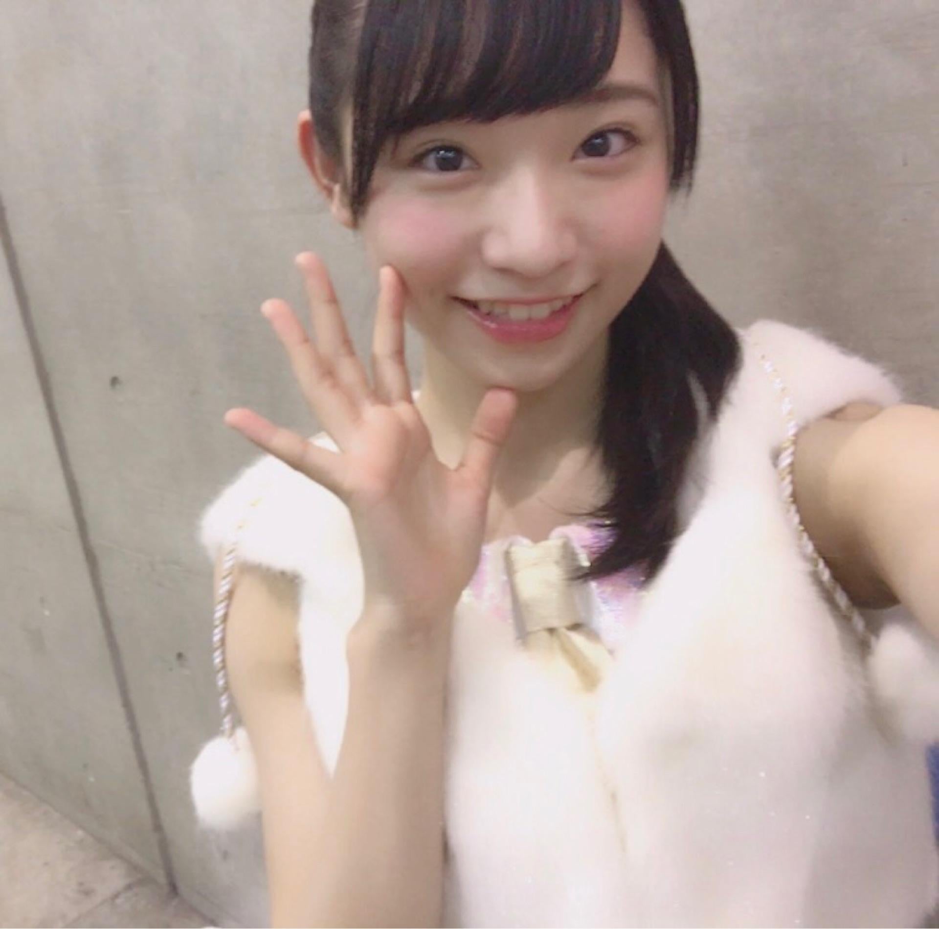 AKB48×Google+2429 	YouTube動画>19本 ->画像>1427枚 