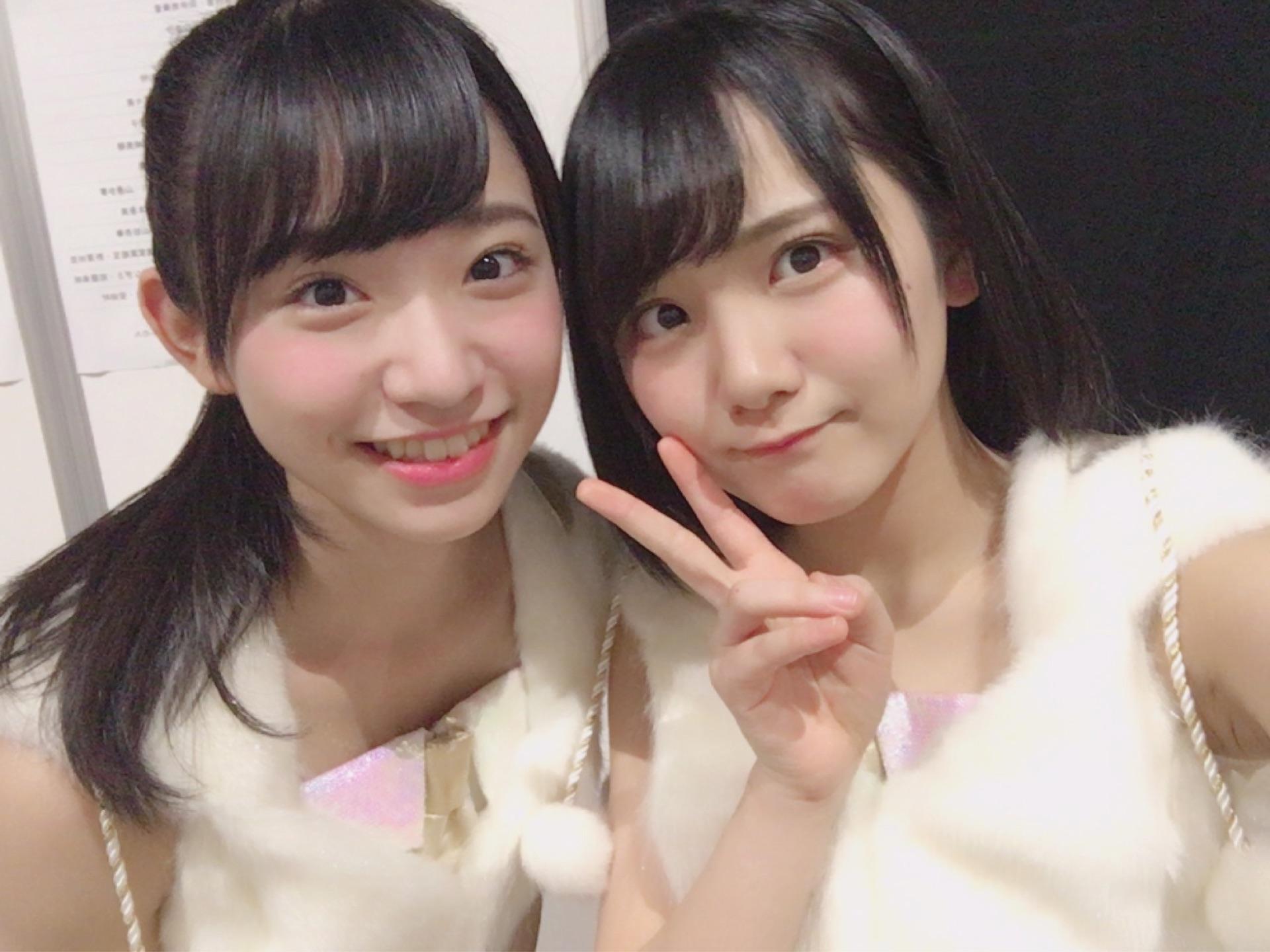 AKB48×Google+2429 	YouTube動画>19本 ->画像>1427枚 