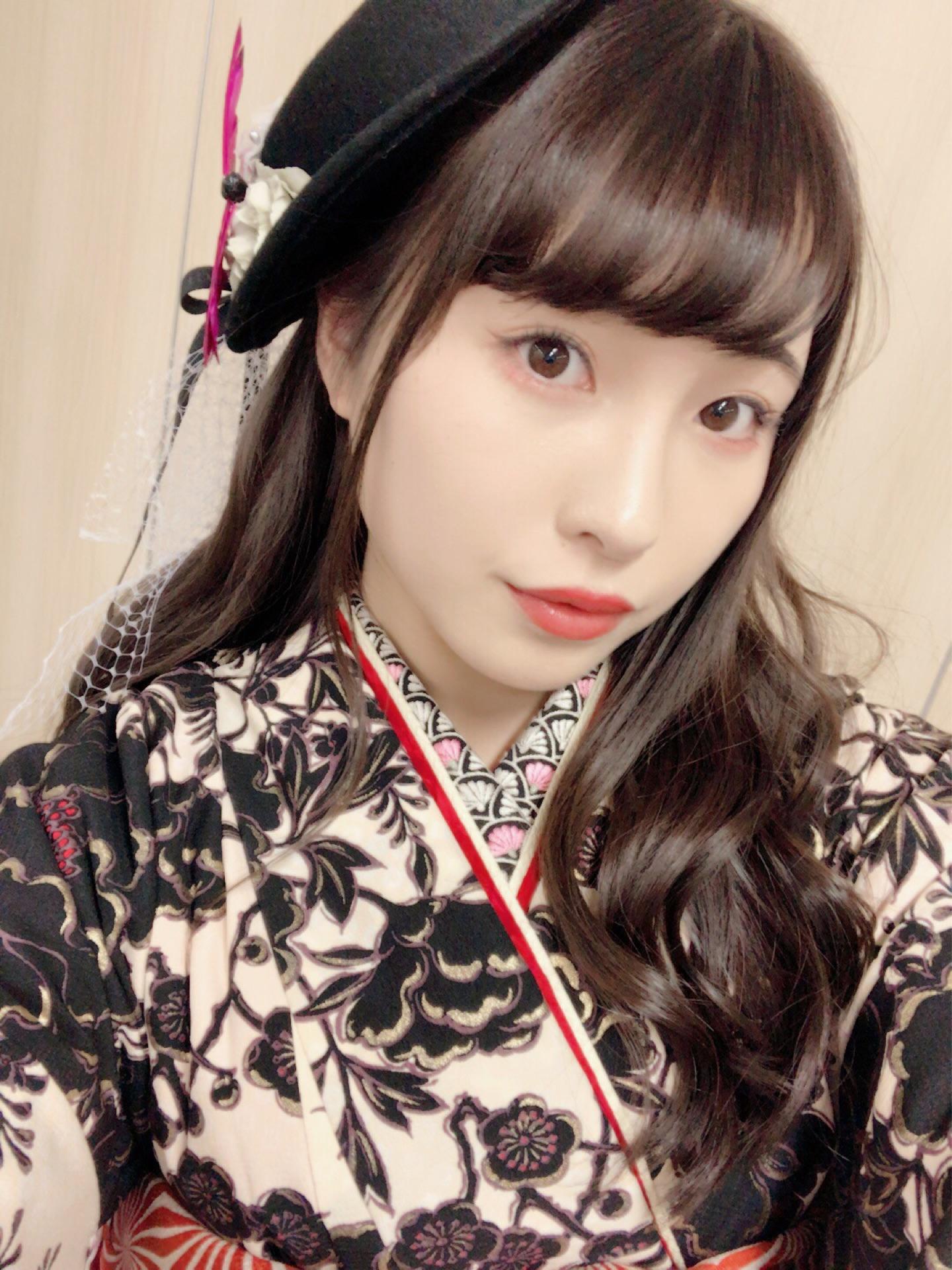 AKB48×Google+2429 	YouTube動画>19本 ->画像>1427枚 