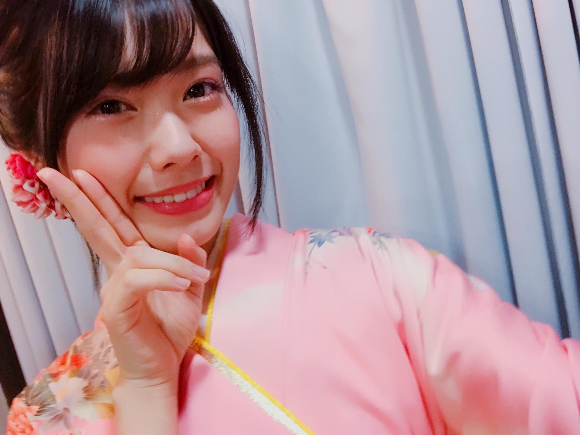AKB48×Google+2429 	YouTube動画>19本 ->画像>1427枚 