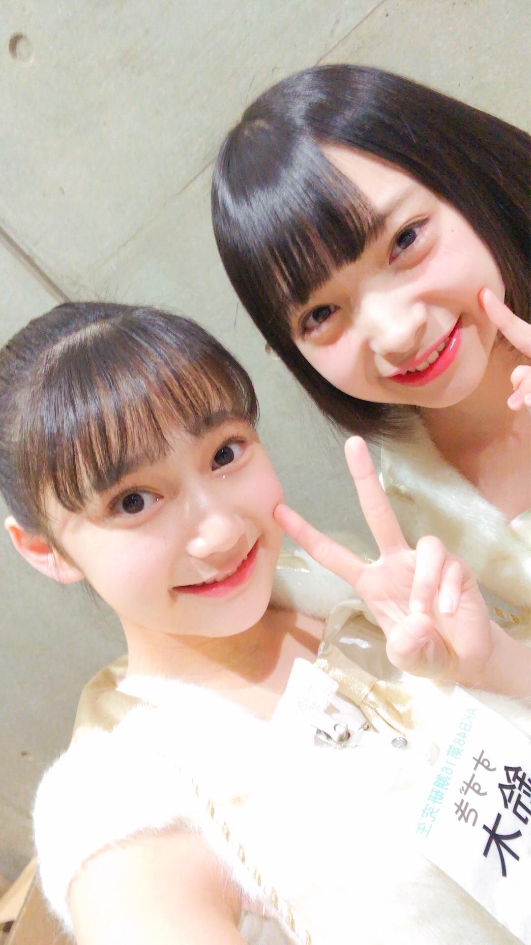 AKB48×Google+2429 	YouTube動画>19本 ->画像>1427枚 
