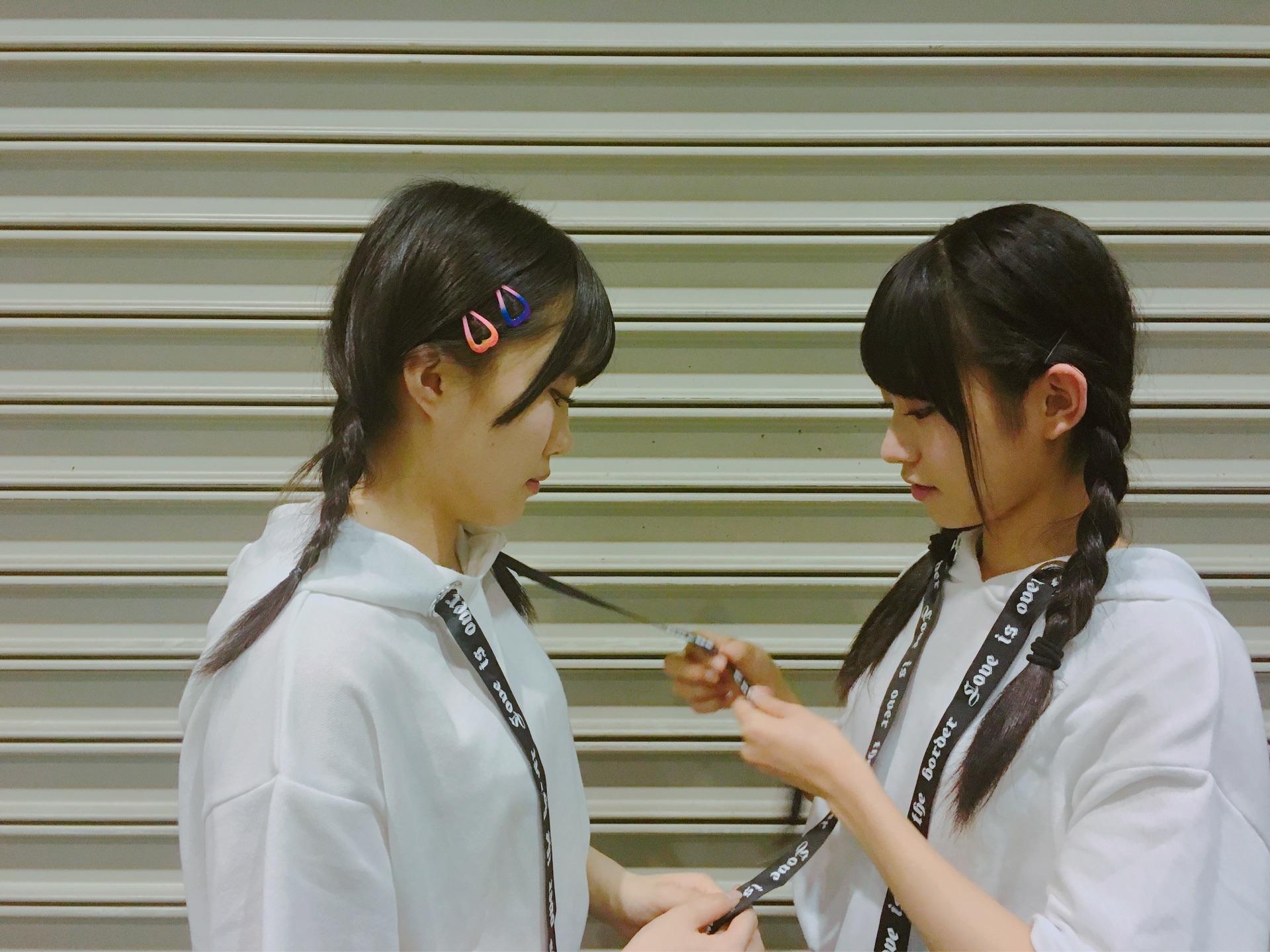 AKB48×Google+2429 	YouTube動画>19本 ->画像>1427枚 