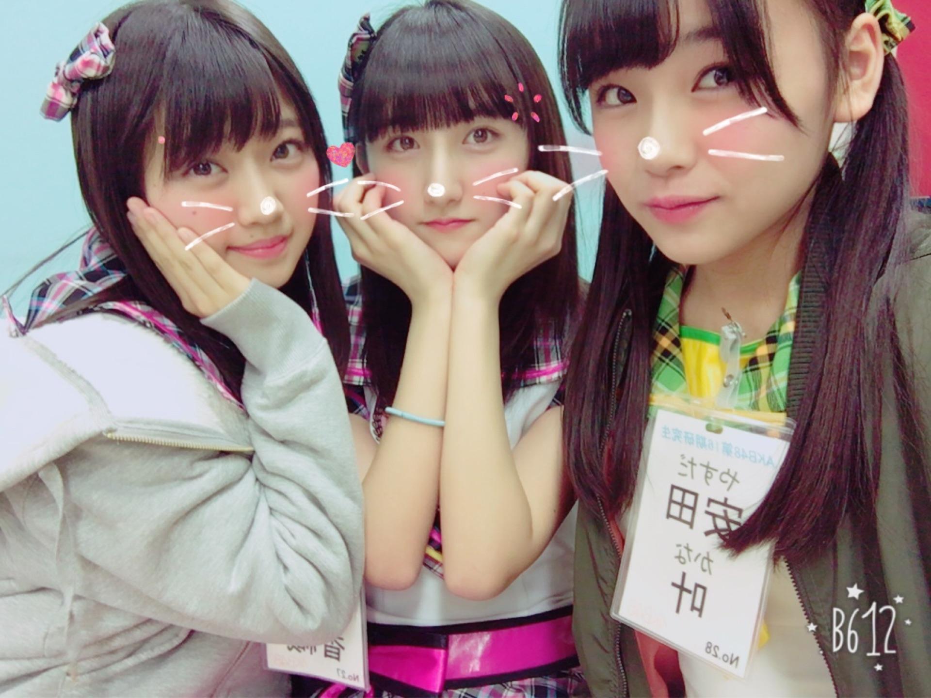 AKB48~Google+2434.1	YouTube>17{ ->摜>773 