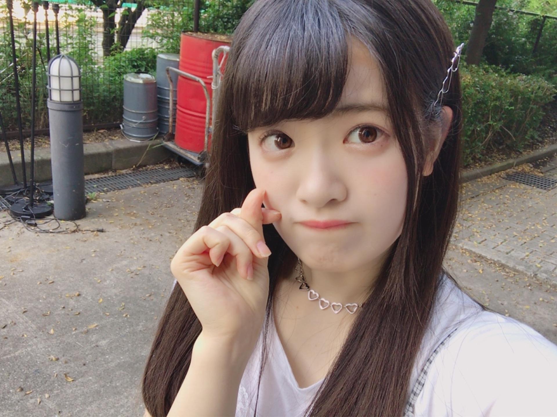 AKB48×Google+2451	YouTube動画>23本 ->画像>1330枚 