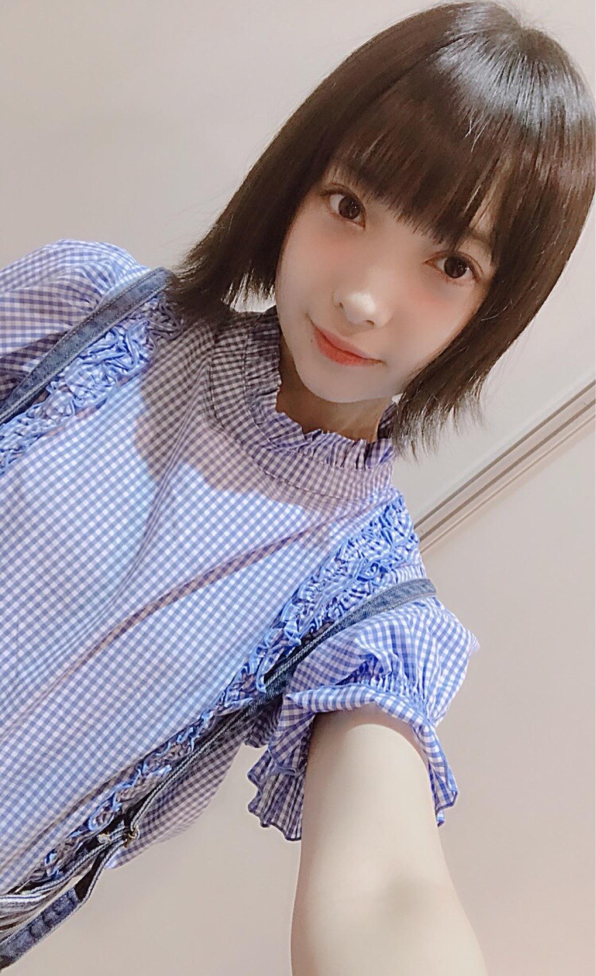 AKB48×Google+2451	YouTube動画>23本 ->画像>1330枚 