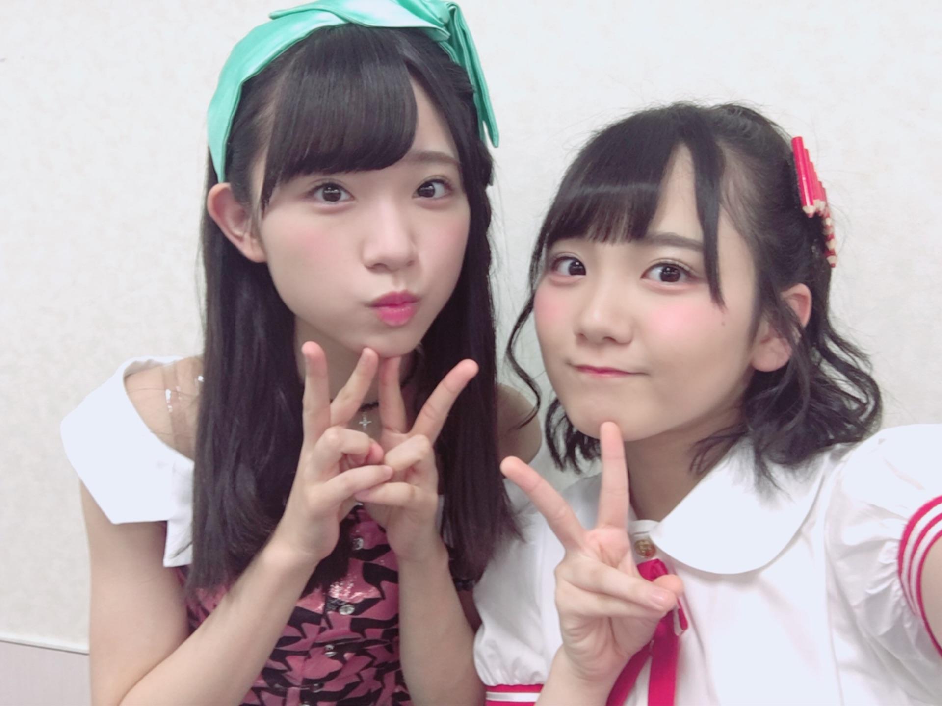 AKB48×Google+2451	YouTube動画>23本 ->画像>1330枚 