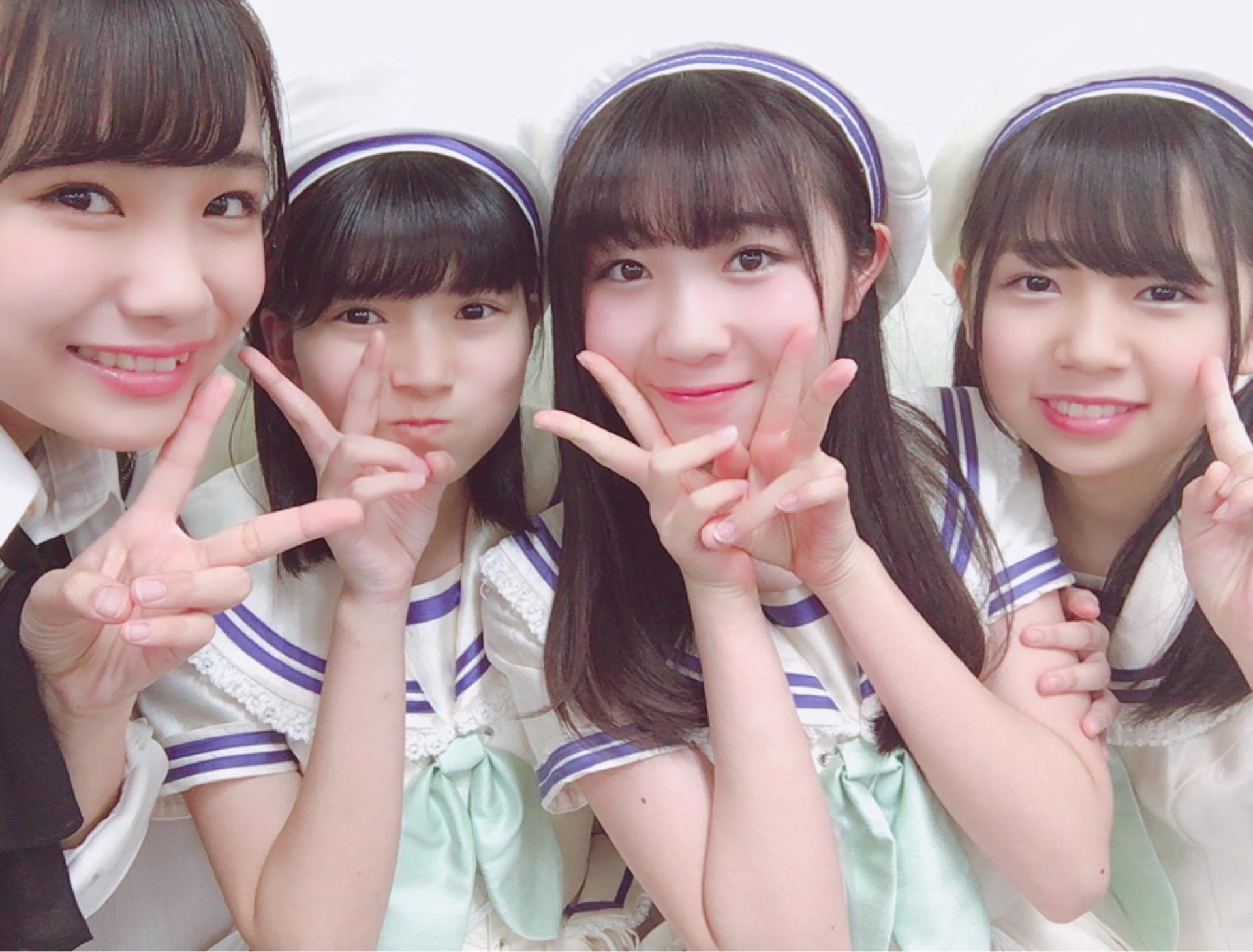 AKB48×Google+2451	YouTube動画>23本 ->画像>1330枚 
