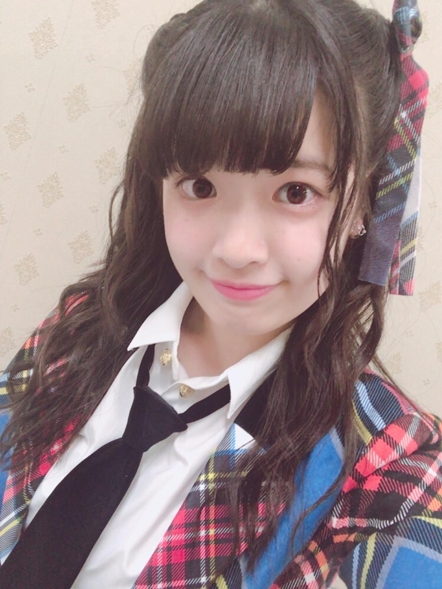 AKB48×Google+2451	YouTube動画>23本 ->画像>1330枚 