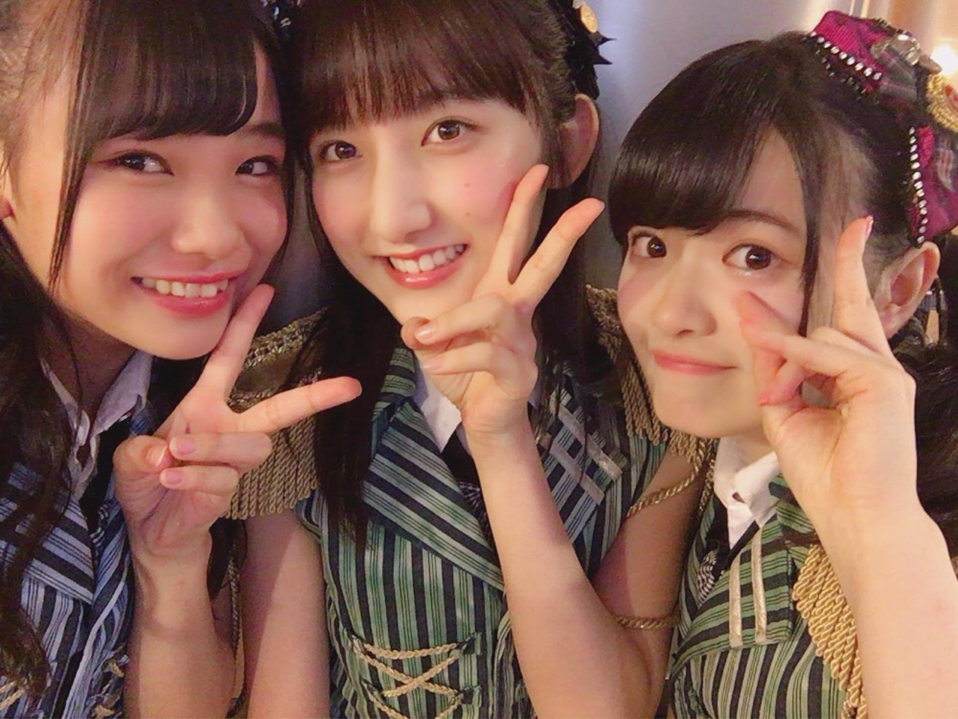 AKB48~Google+2458 	YouTube>9{ ->摜>2302 