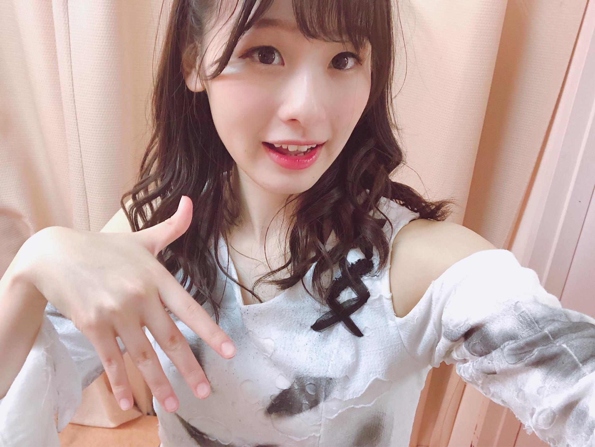 AKB48×Google+2464 	YouTube動画>24本 ->画像>2863枚 