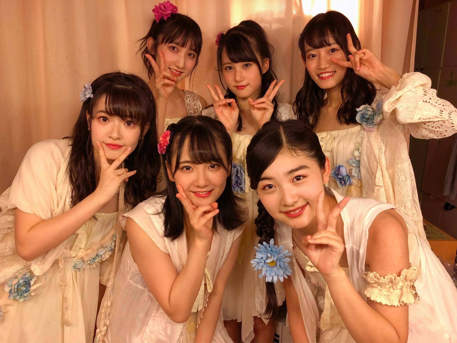 AKB48×Google+2464 	YouTube動画>24本 ->画像>2863枚 