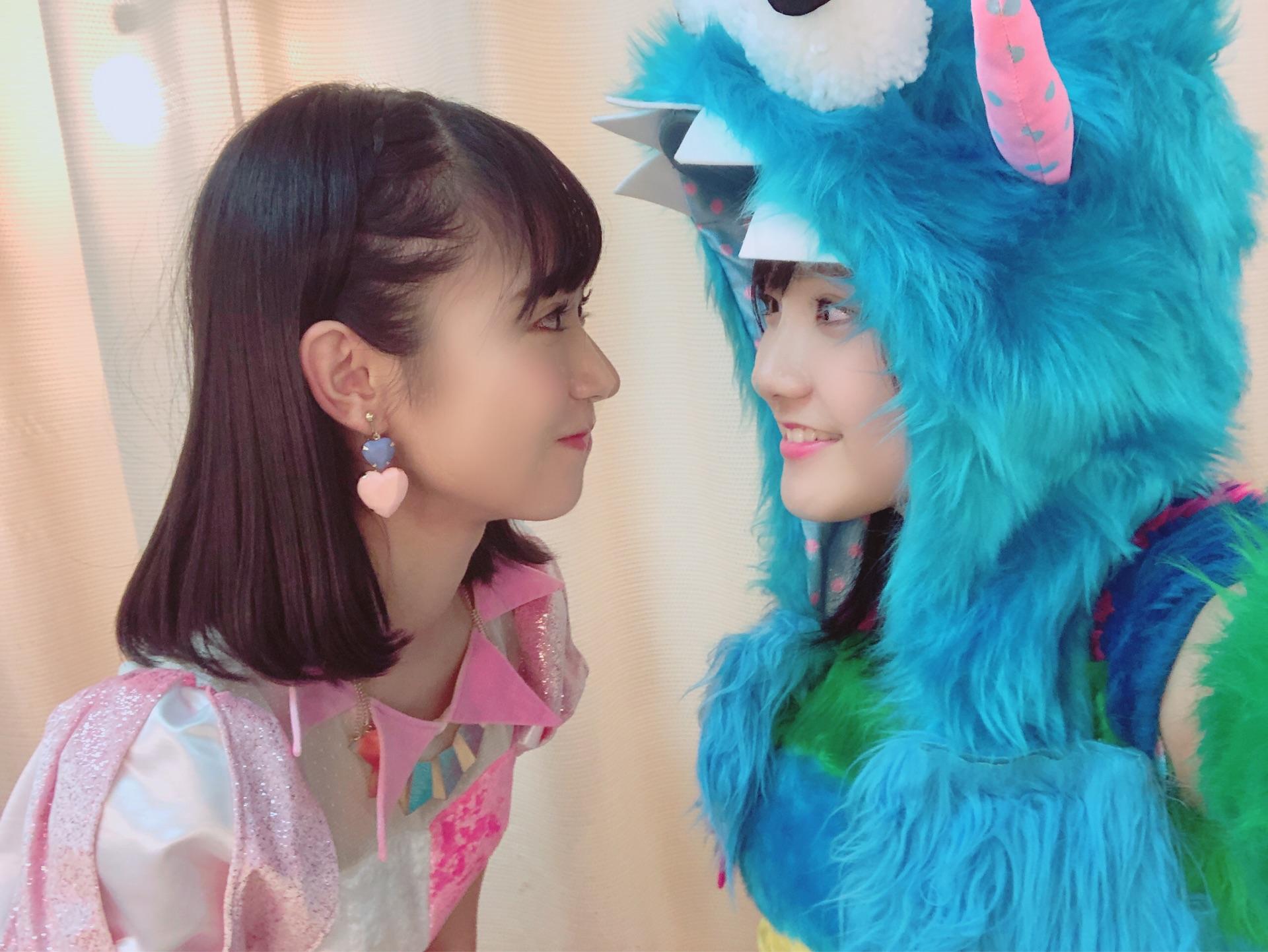 AKB48×Google+2464 	YouTube動画>24本 ->画像>2863枚 