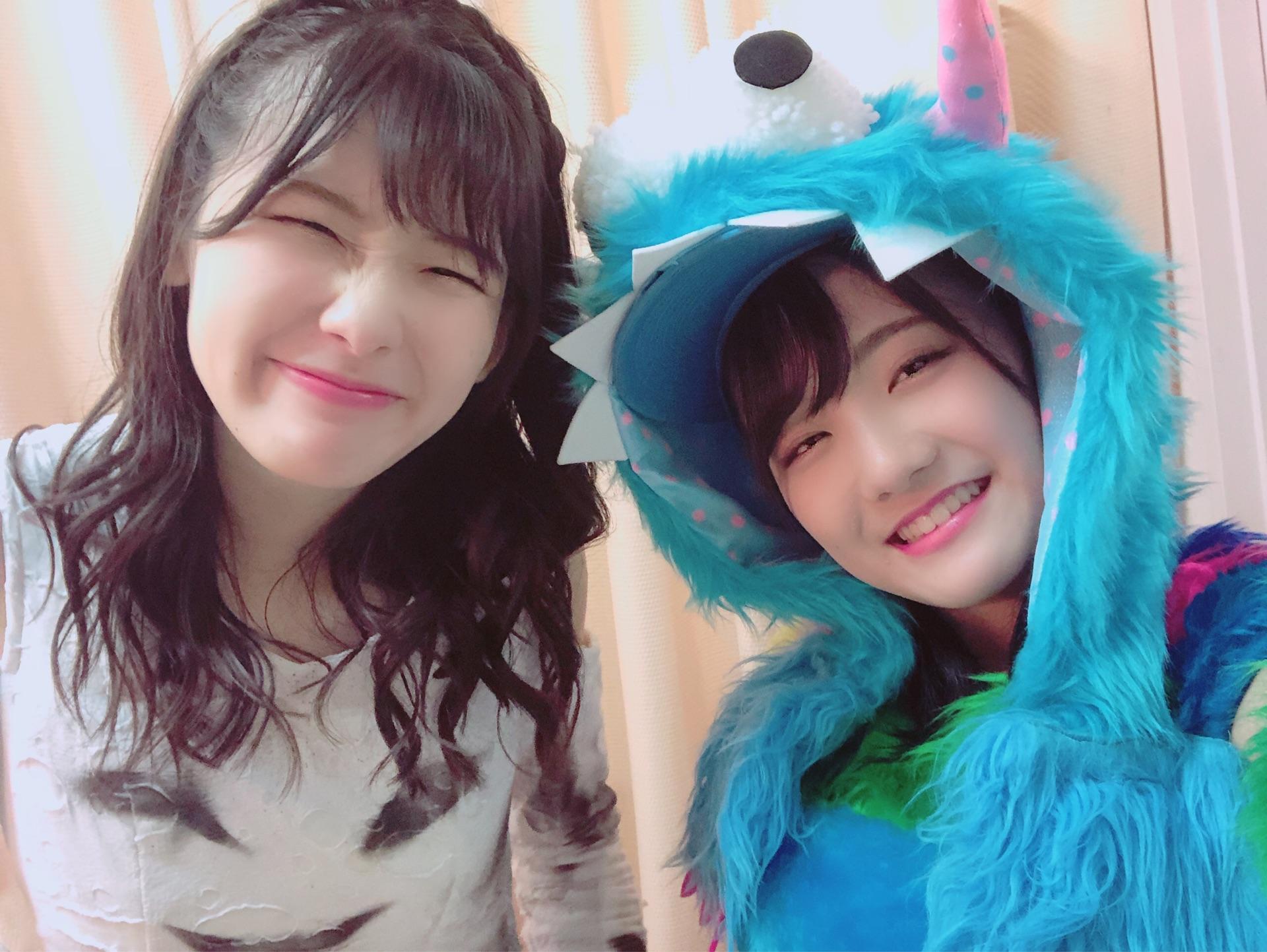 AKB48×Google+2464 	YouTube動画>24本 ->画像>2863枚 