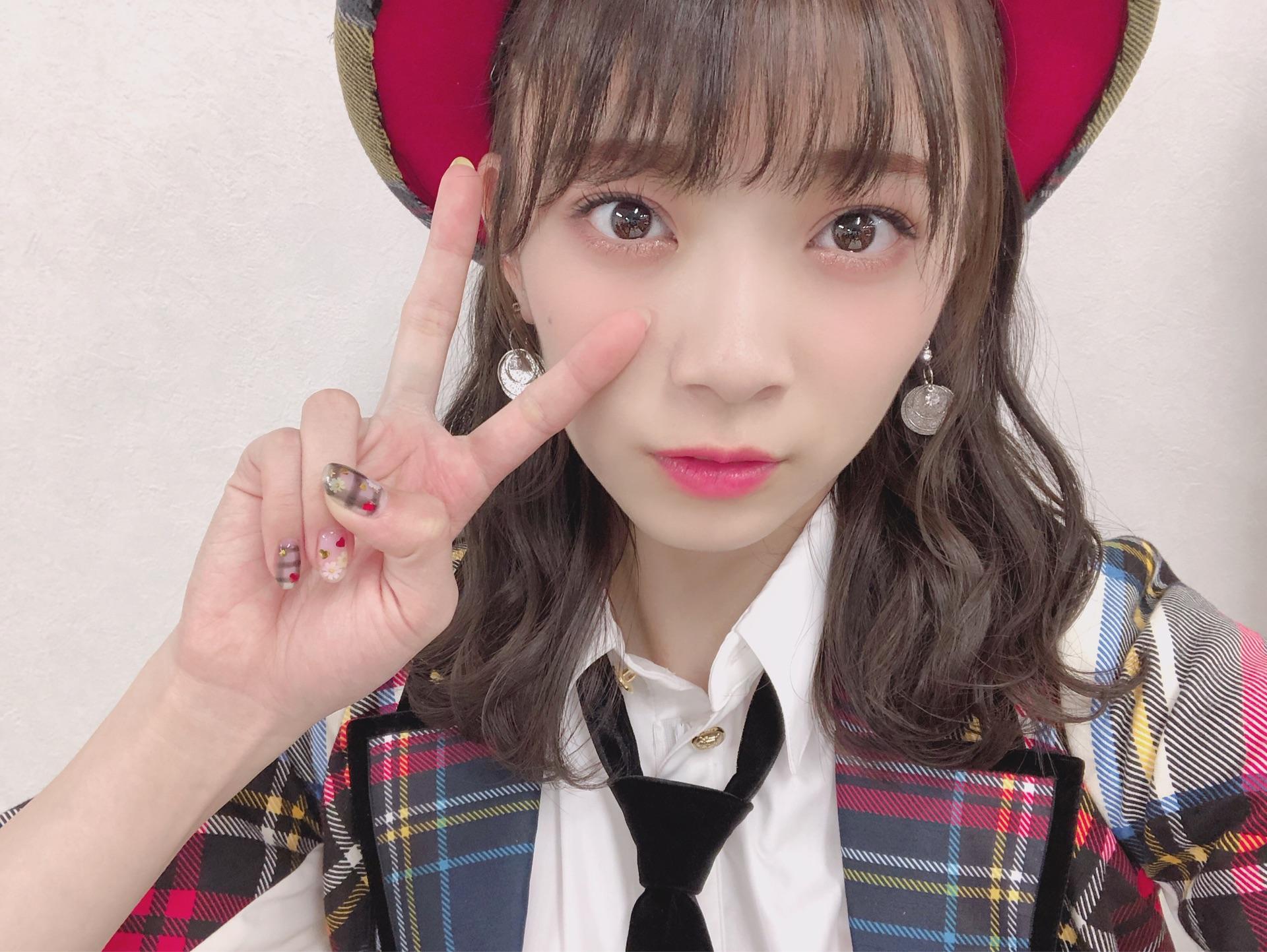 AKB48×Google+2464 	YouTube動画>24本 ->画像>2863枚 
