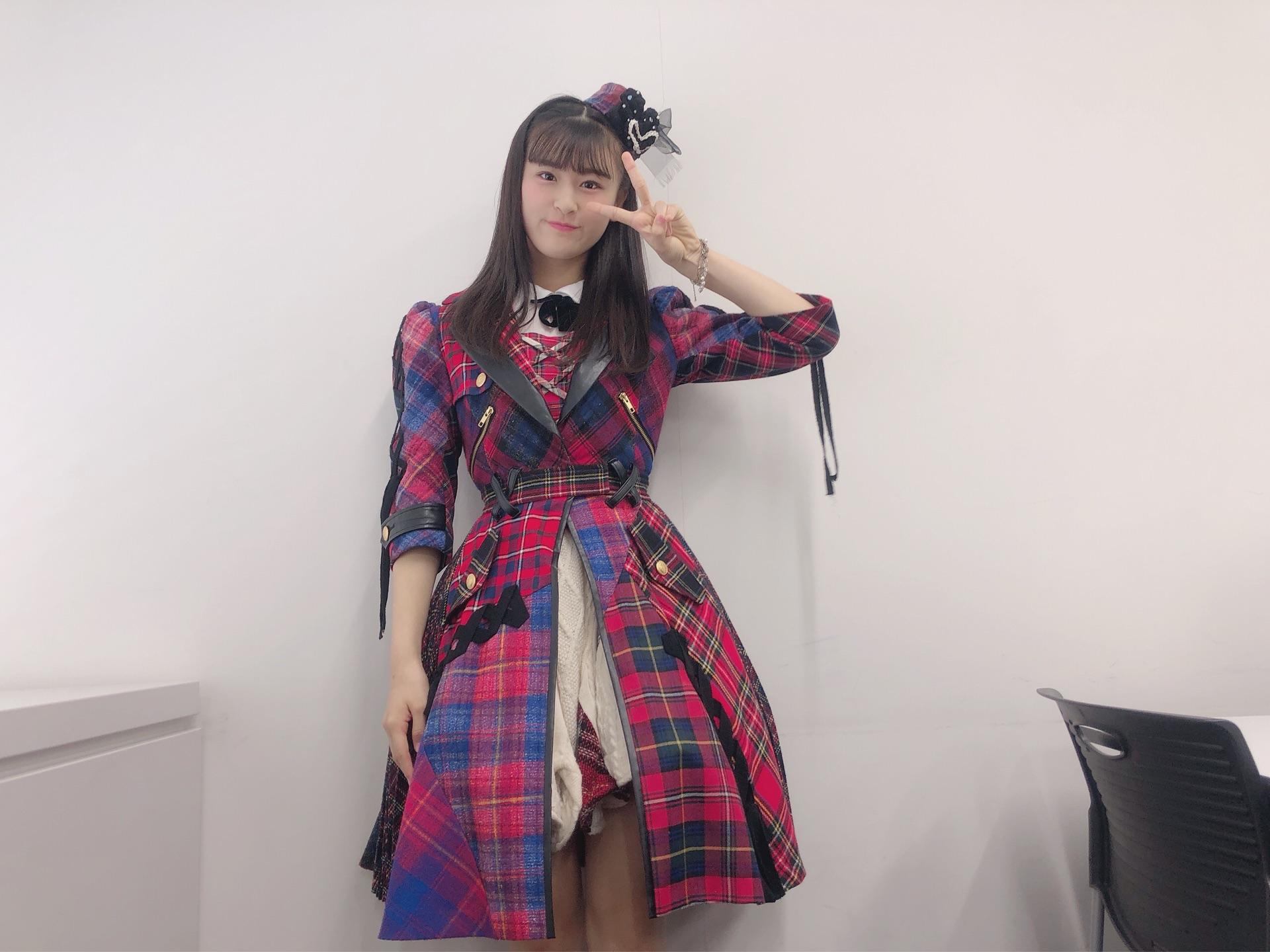AKB48×Google+2464 	YouTube動画>24本 ->画像>2863枚 
