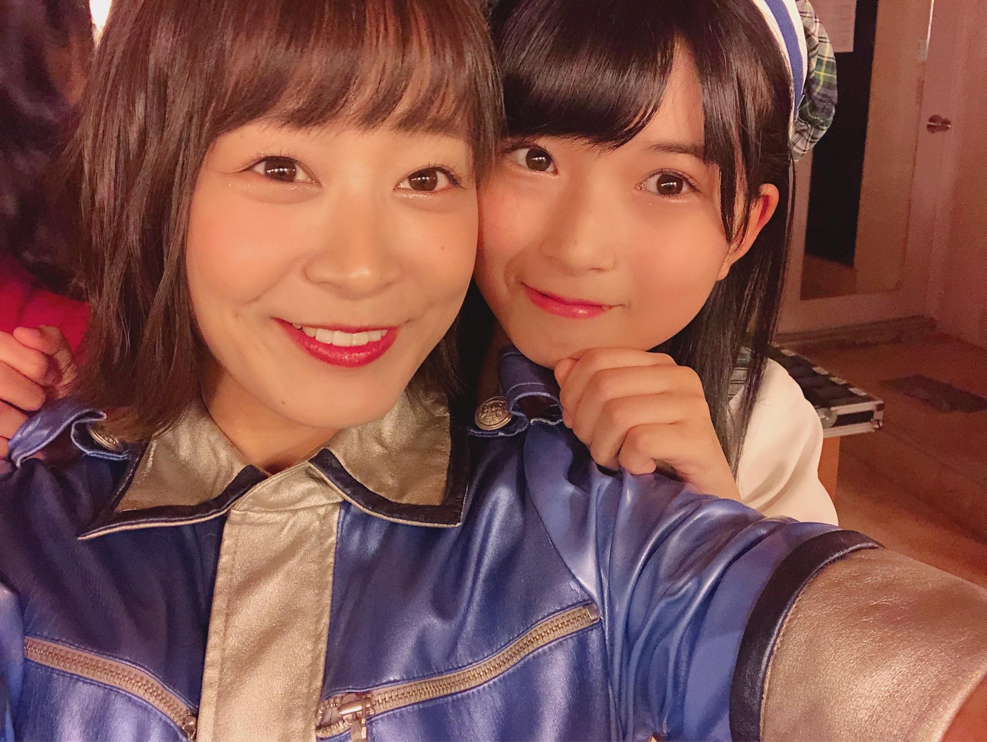 AKB48×Google+2464 	YouTube動画>24本 ->画像>2863枚 