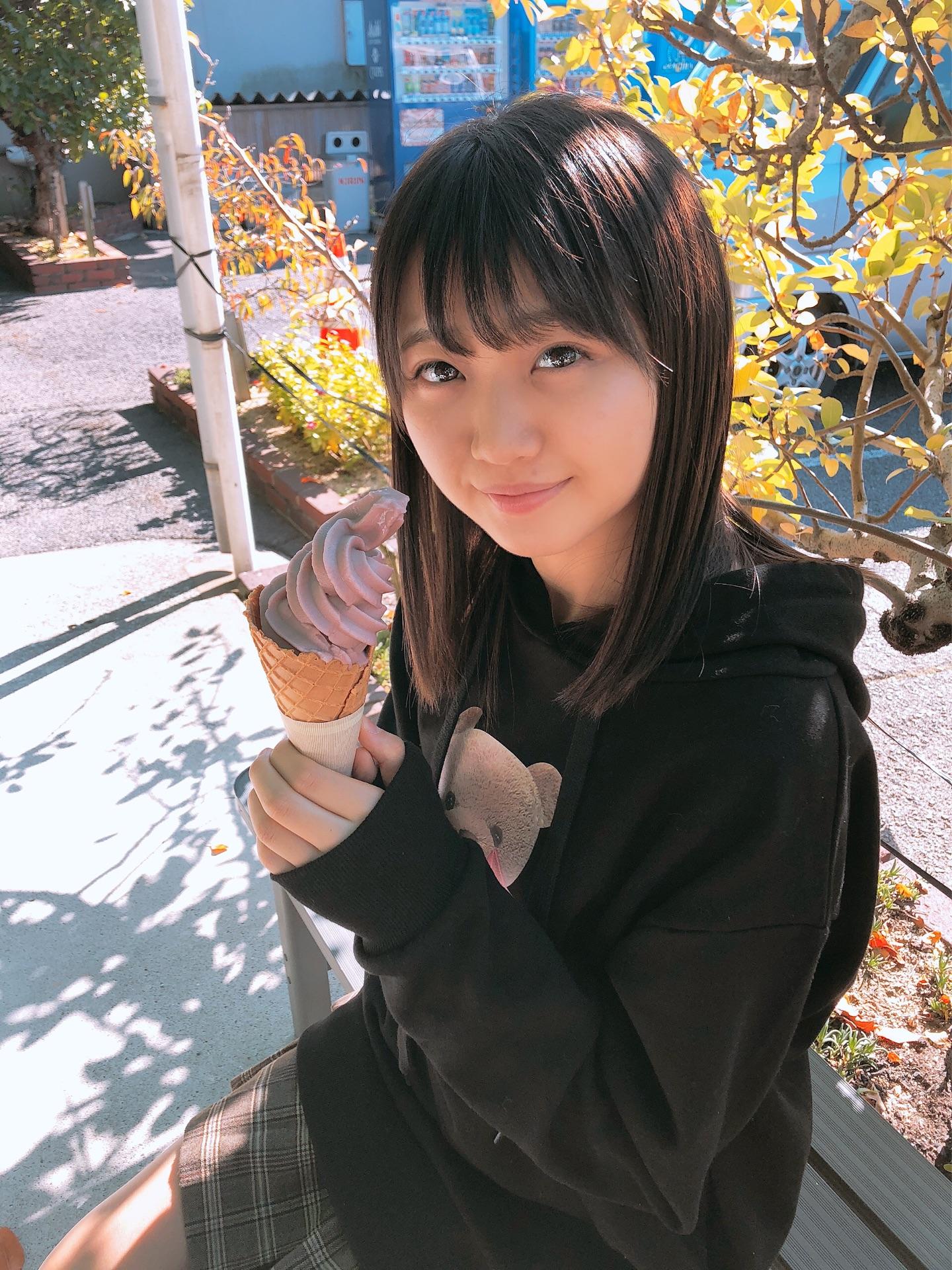AKB48×Google+2464 	YouTube動画>24本 ->画像>2863枚 