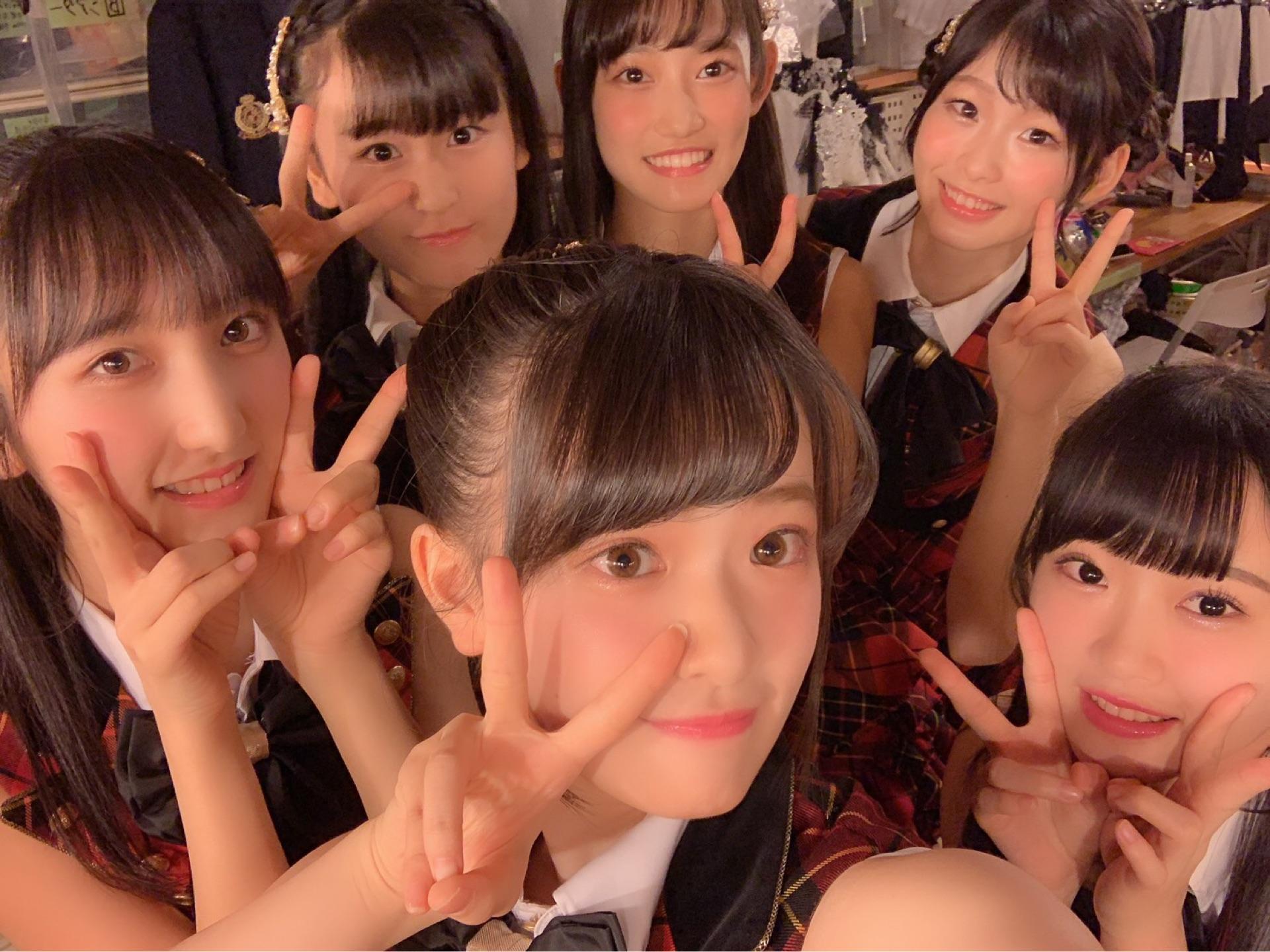 AKB48×Google+2464 	YouTube動画>24本 ->画像>2863枚 