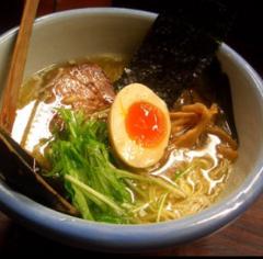 都内で美味しいラーメンはどこかについて。