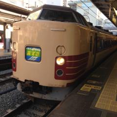 横山由依応援ガールズ