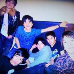 アラサー以上のV6ファン♪ ♬ ヾ(´︶`♡)ﾉ ♬ ♪