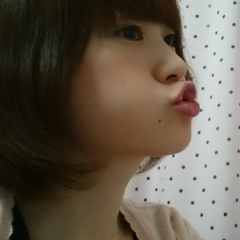 ⊂(^(工)^)⊃ﾌﾞｰﾝ