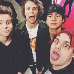 we love 5sos