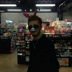 仲良くして~(｡-_-｡)