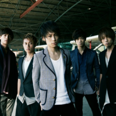 UVER好きな人話しませんか(๑•̀ㅂ•́)و✧