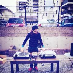 ヅメライトイヤー