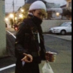 か〜ら〜す〜何故