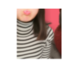 ゆ い