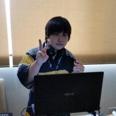 20歳です。 寝れないので絡んでね～