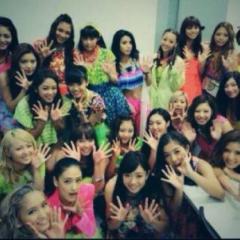 E-girls(Dream Flower Happiness)